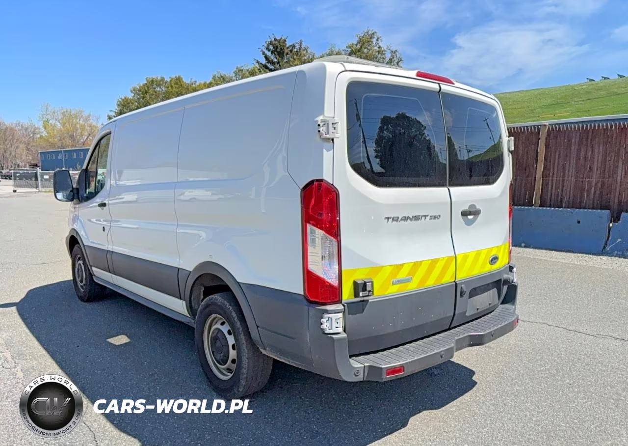 2016 Ford Transit T-250 VIN:1FTYR1ZG1GKB56724 - 3