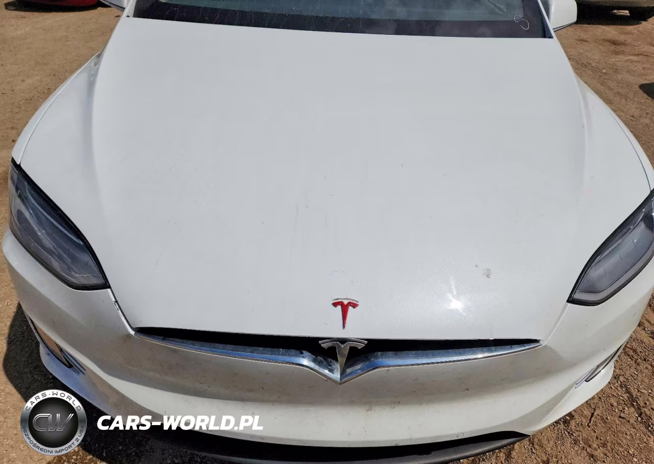 2018 Tesla Model X VIN:5YJXCDE23JF112060 - 11