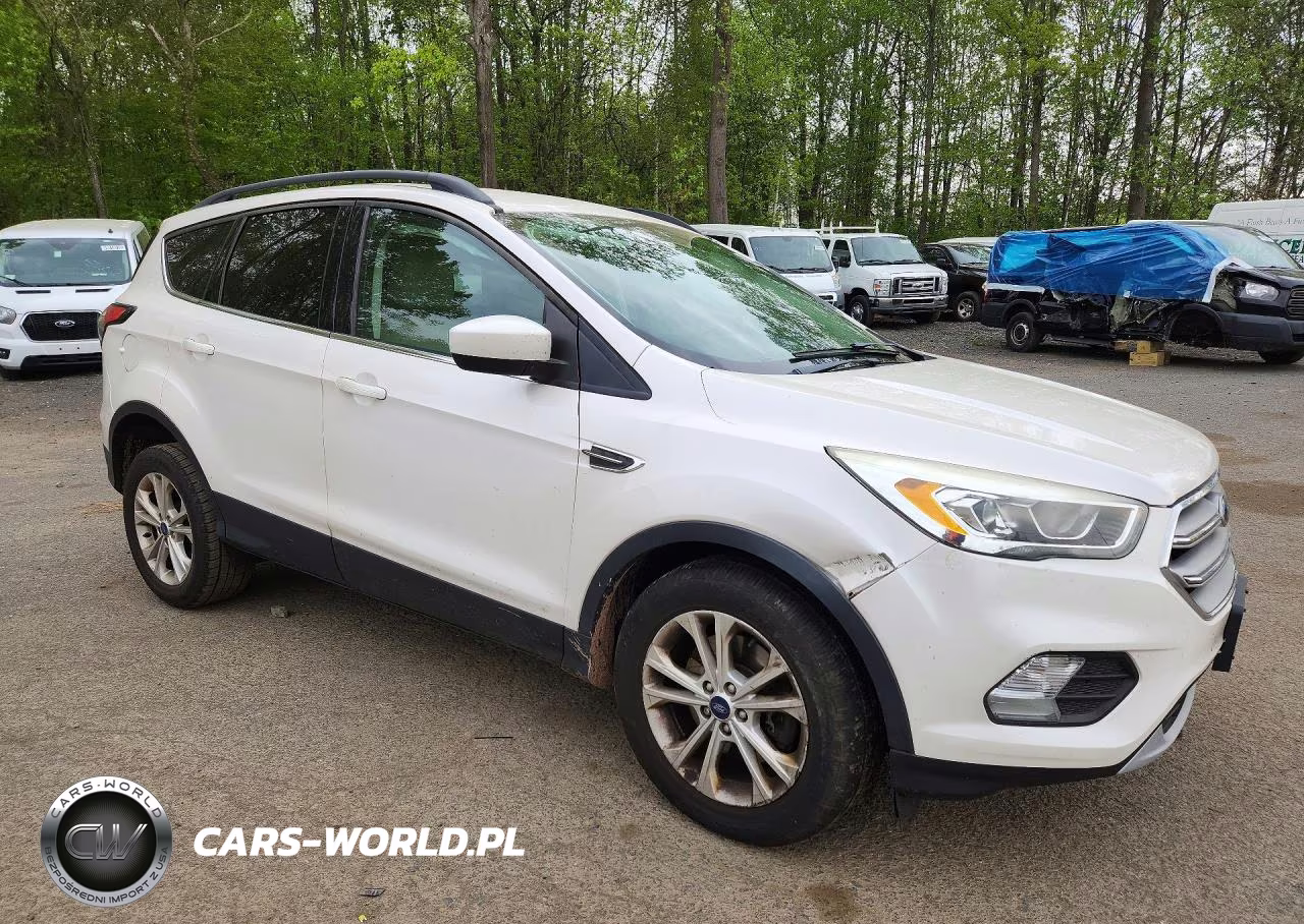 2017 Ford Escape Se VIN:1FMCU9GD1HUC58252 - 4
