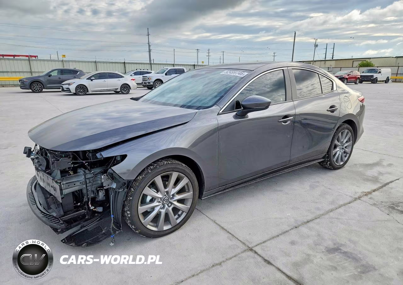 2026 Mazda 3 Preferred – zdjęcie 1 z 13