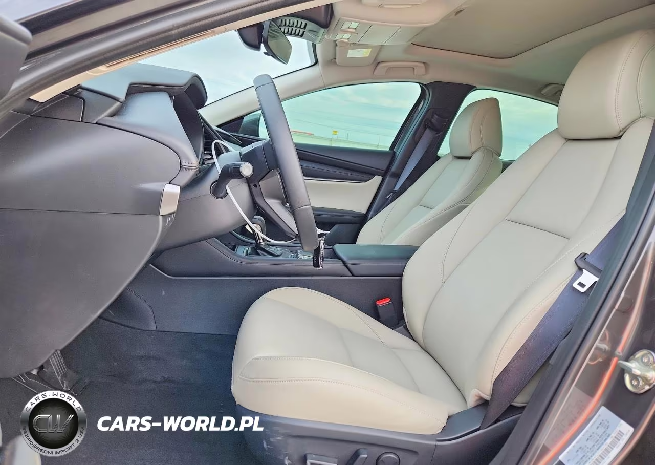 2026 Mazda 3 Preferred VIN:JM1BPACL2T1869780 - 7