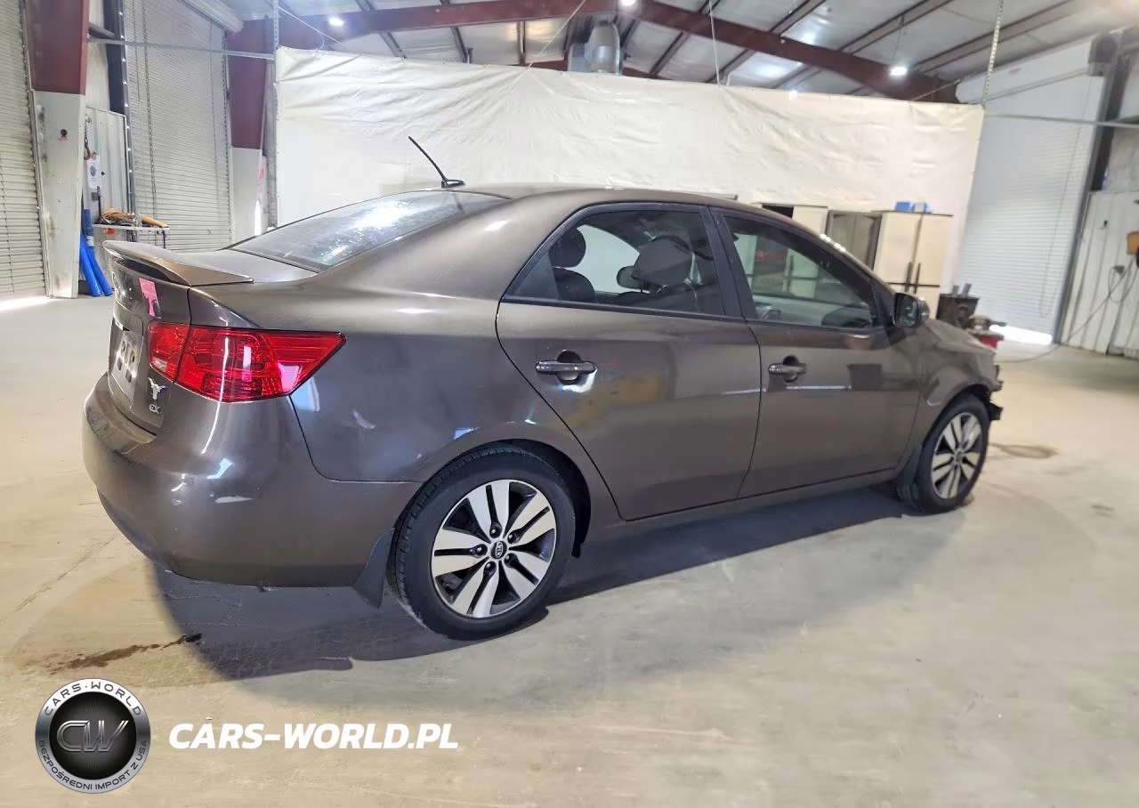 2013 Kia Forte Ex VIN:KNAFU4A26D5716073 - 3