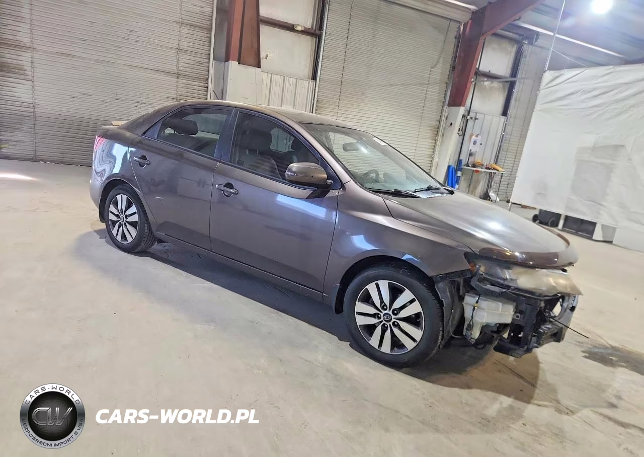 2013 Kia Forte Ex VIN:KNAFU4A26D5716073 - 4