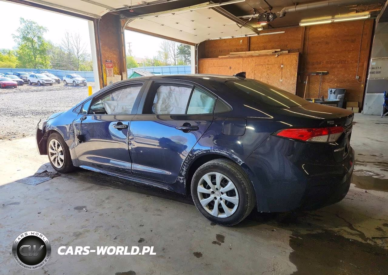 2022 Toyota Corolla Le VIN:5YFEPMAE2NP365568 - 2