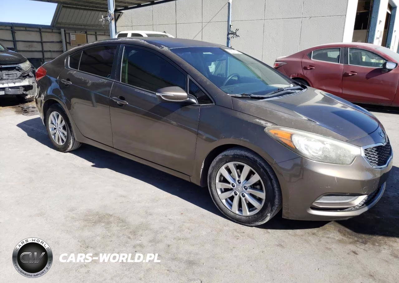 2014 Kia Forte Lx VIN:KNAFX4A68E5147772 - 4