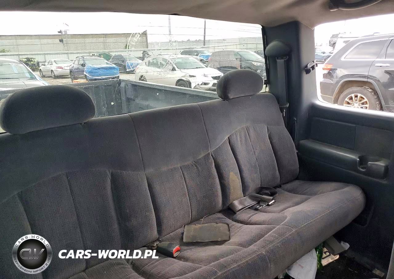 1999 Chevrolet Silverado C1500 VIN:2GCEC19T6X1115801 - 11