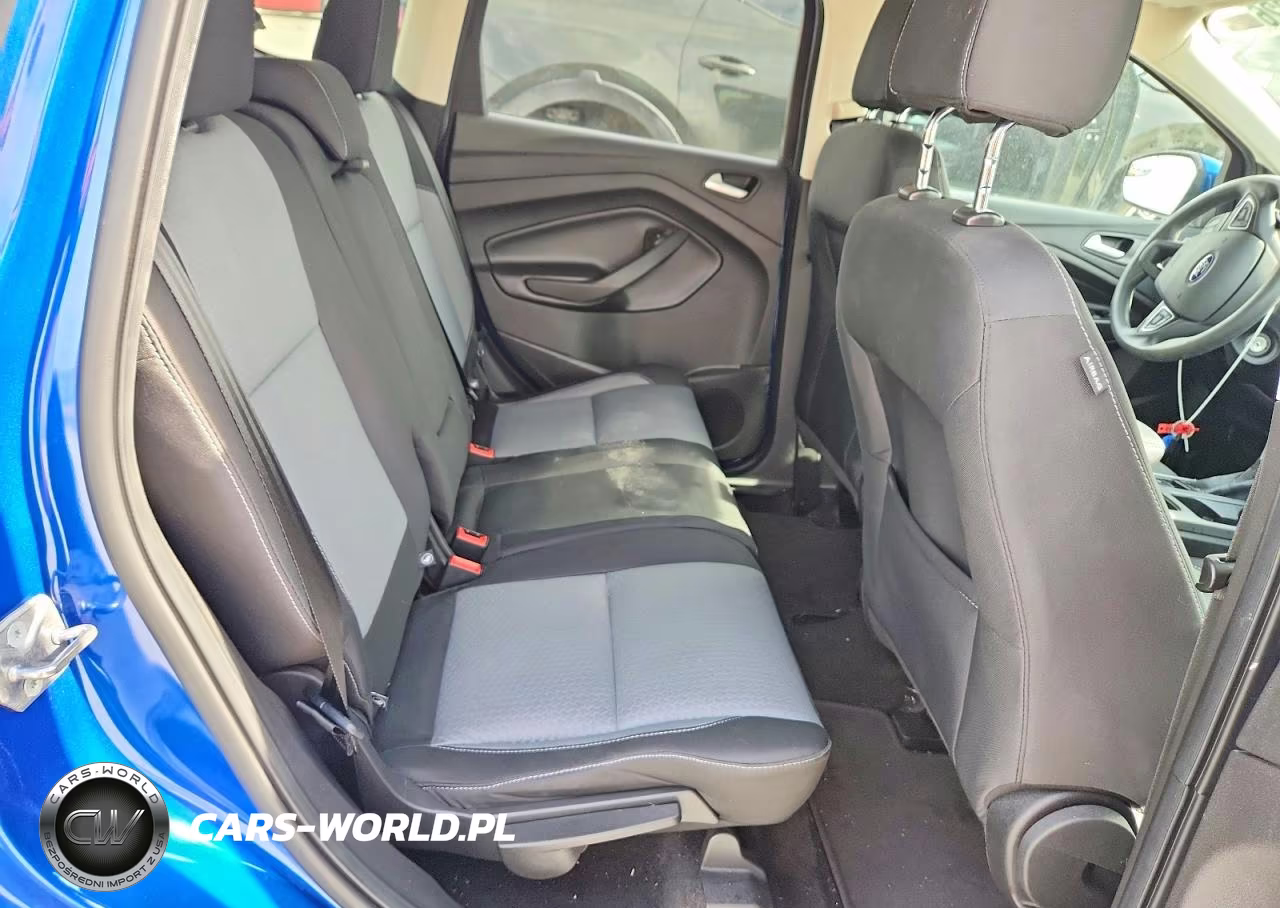 2017 Ford Escape Se VIN:1FMCU0GDXHUE23243 - 10