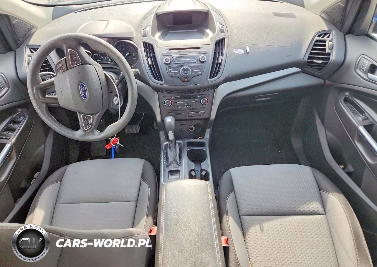 2017 Ford Escape Se VIN:1FMCU0GDXHUE23243 - 8