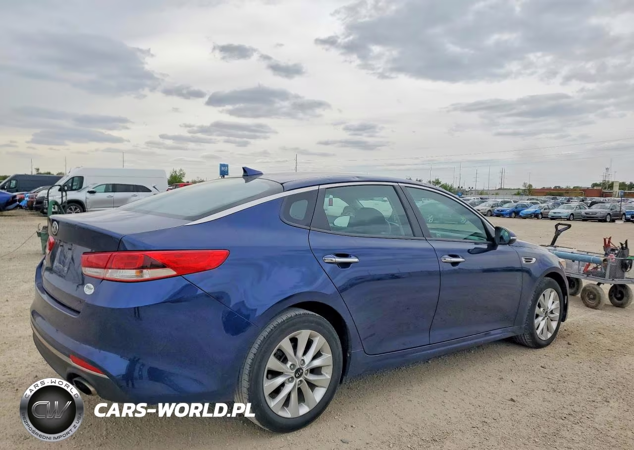 2017 Kia Optima Lx VIN:5XXGT4L39HG174792 - 3