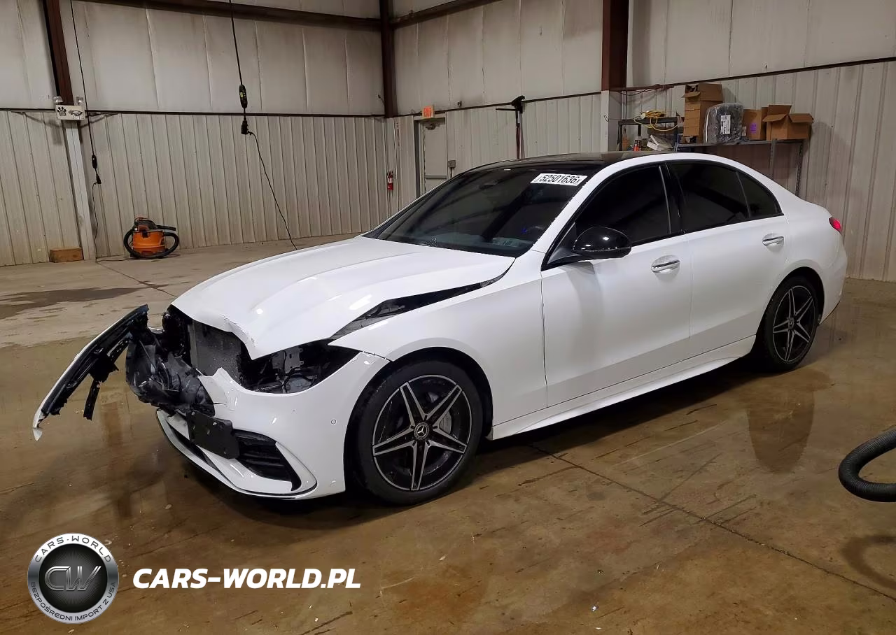 2023 Mercedes-Benz C 300 4Matic – zdjęcie 1 z 12