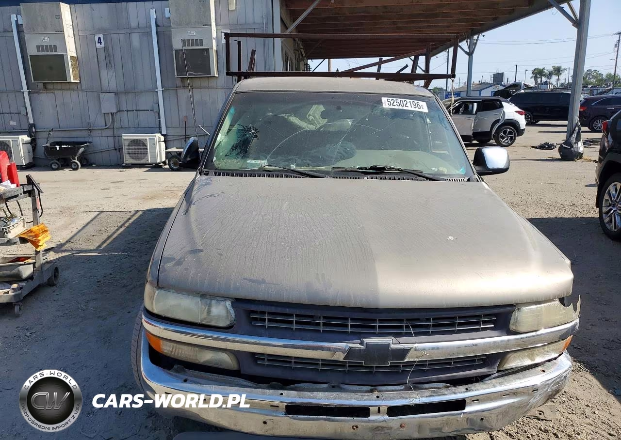 2000 Chevrolet Silverado C1500 VIN:2GCEC19V6Y1338231 - 5