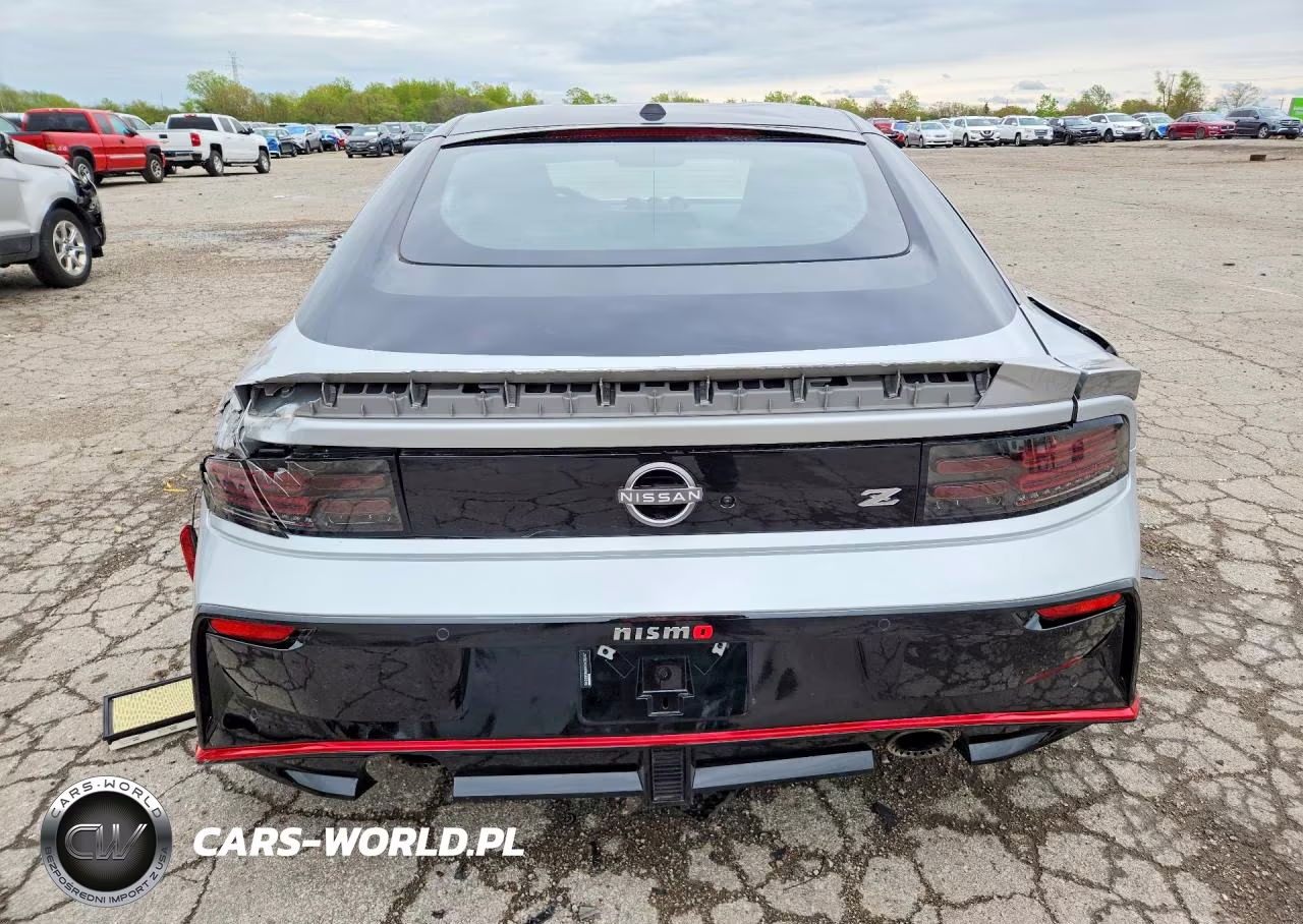 2024 Nissan Z Nismo VIN:JN1BZ4CHXRM360246 - 6