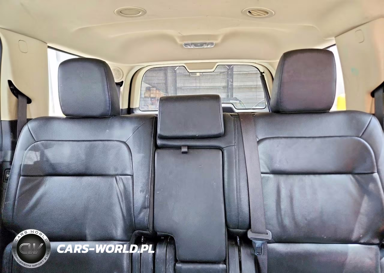 2019 Ford Flex Limited VIN:2FMHK6D87KBA20775 - 10