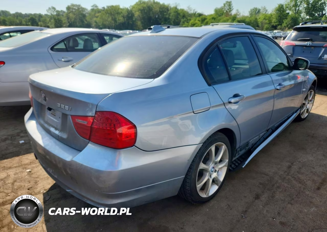 2011 BMW 328 Xi Sulev VIN:WBAPK5G53BNN31302 - 3
