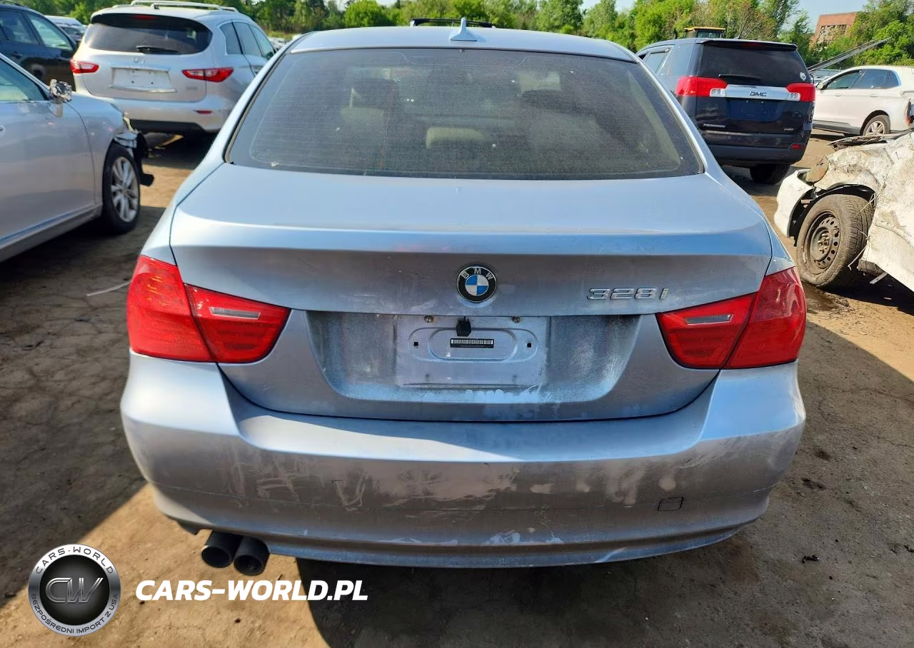 2011 BMW 328 Xi Sulev VIN:WBAPK5G53BNN31302 - 6