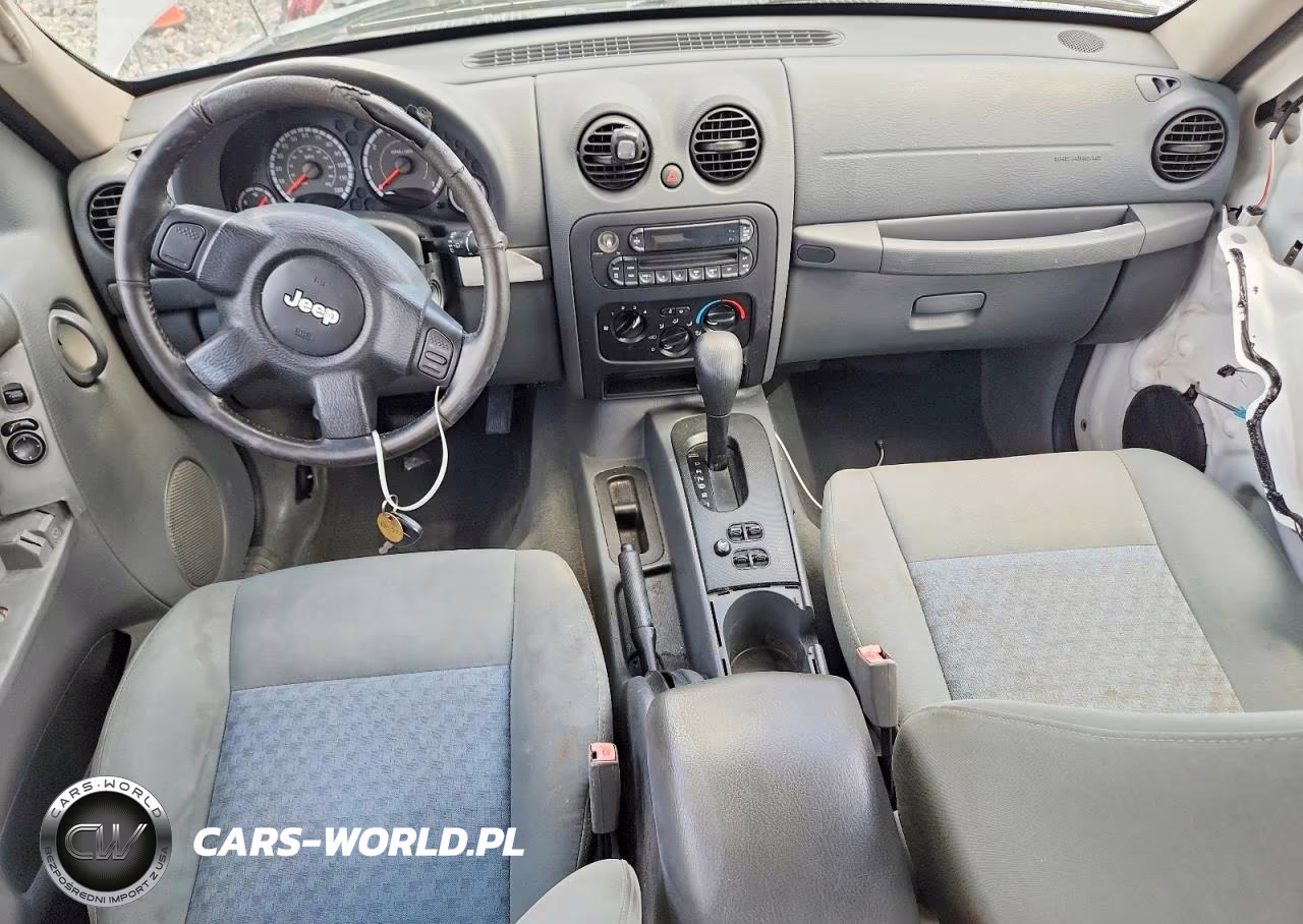 2005 Jeep Liberty Sport VIN:1J4GK48K05W648362 - 8