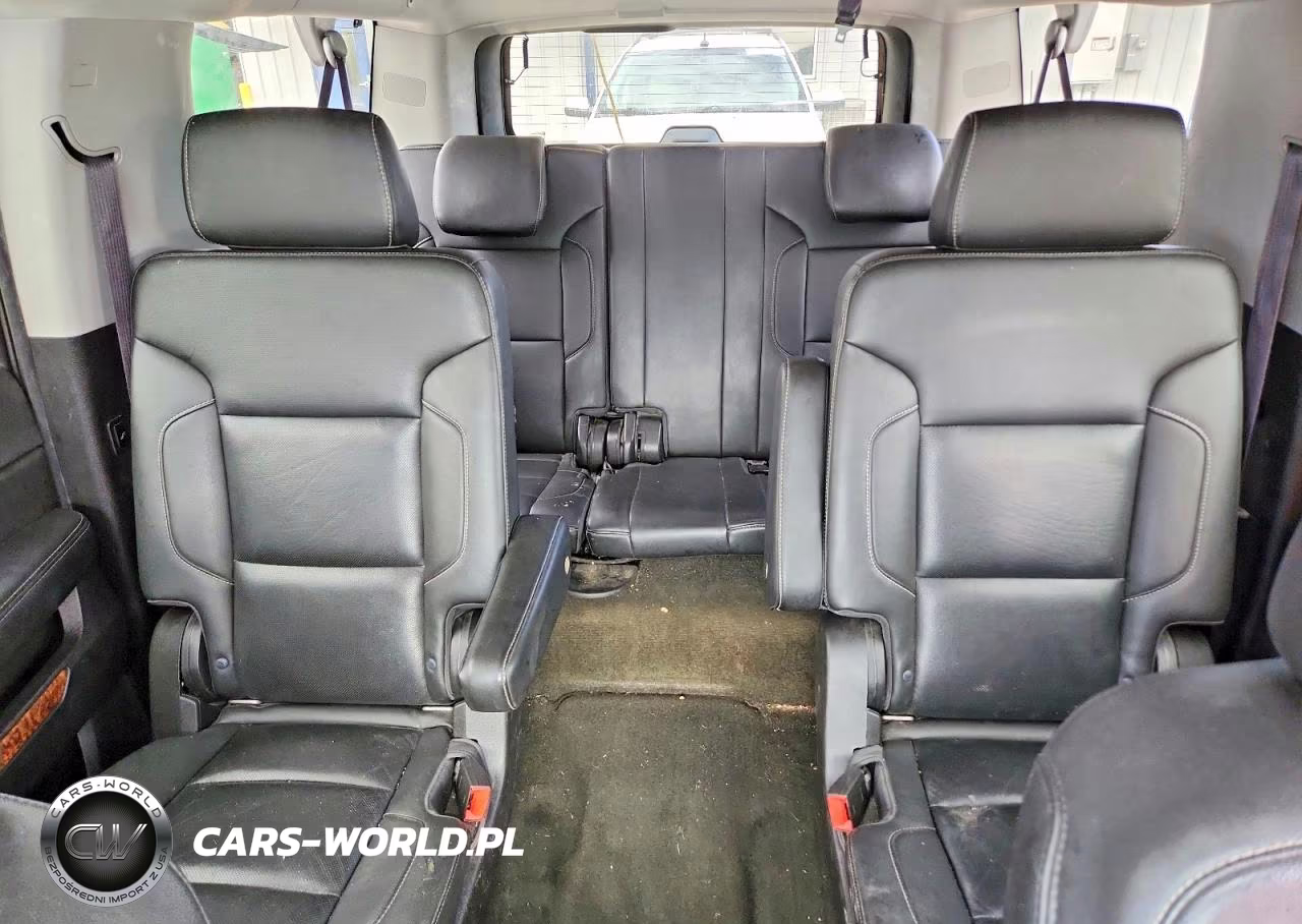 2017 Chevrolet Suburban K1500 Premier VIN:1GNSKJKC7HR255100 - 10