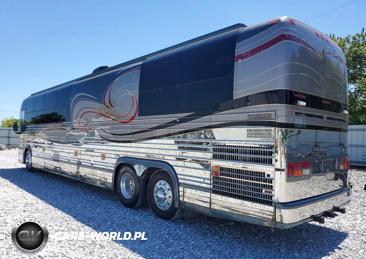 2001 Prevost Bus - Rv VIN:2PCW33496Y1027084 - 3