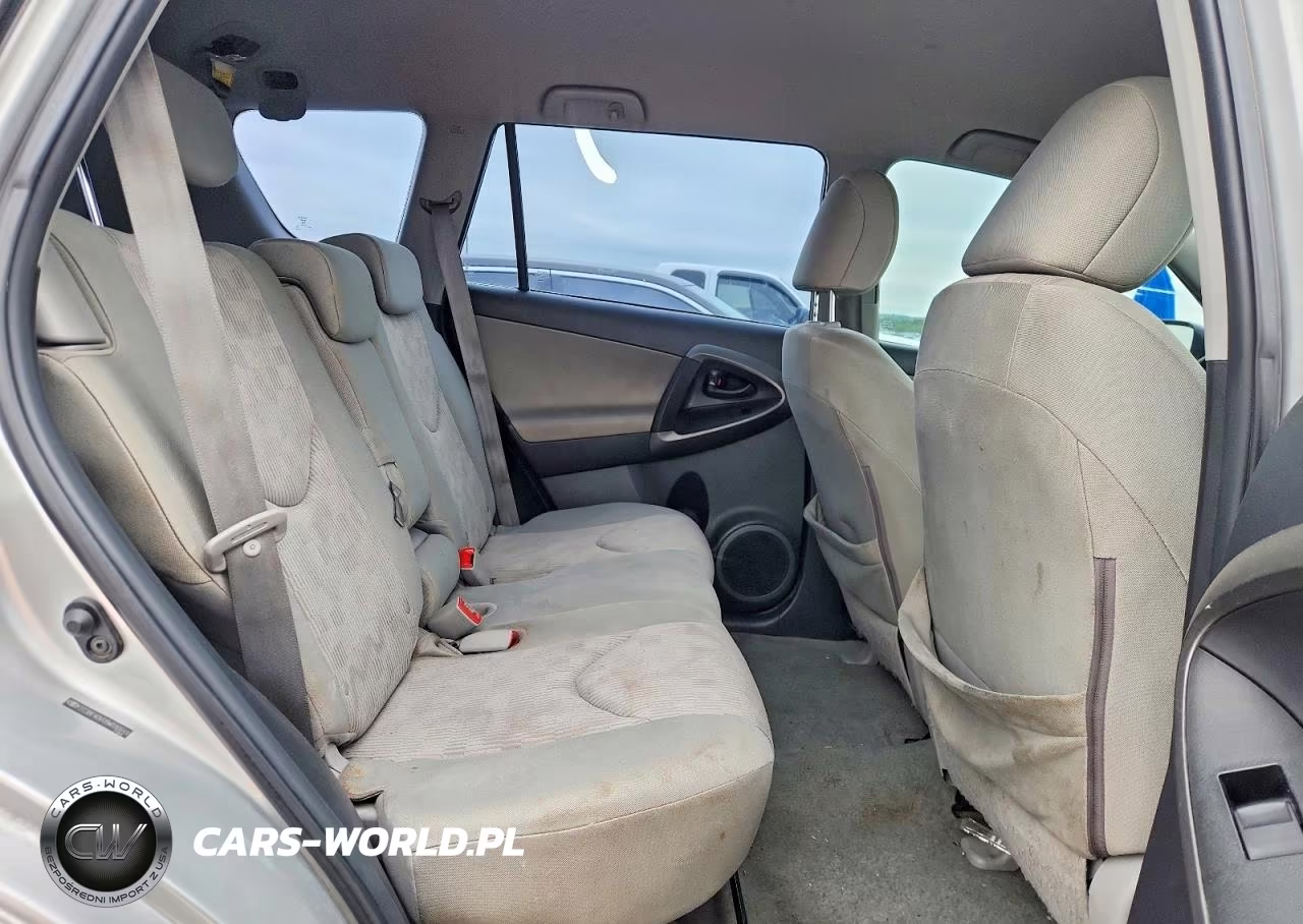 2011 Toyota Rav4 VIN:2T3BF4DV0BW096649 - 10