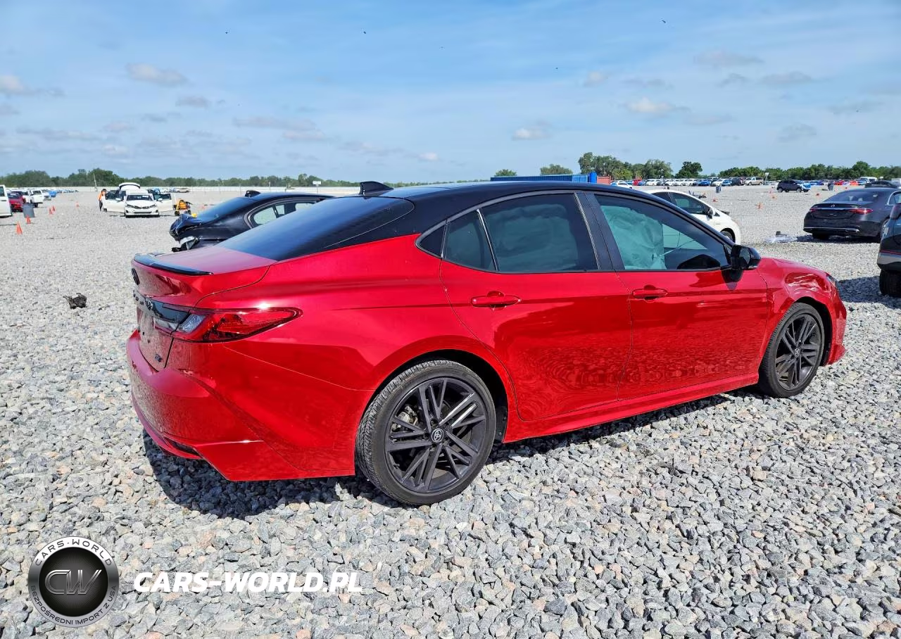 2025 Toyota Camry Xse VIN:4T1DAACK3S0073498 - 3