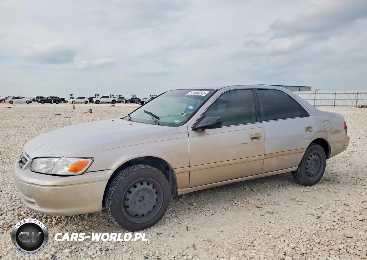 2001 Toyota Camry