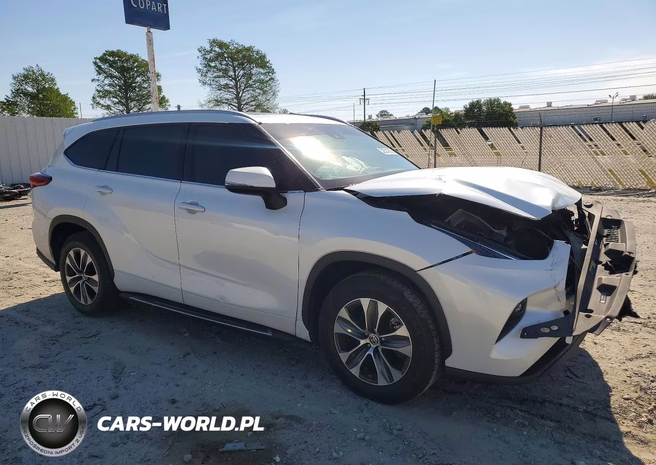 2022 Toyota Highlander Xle VIN:5TDGZRAH2NS539737 - 4
