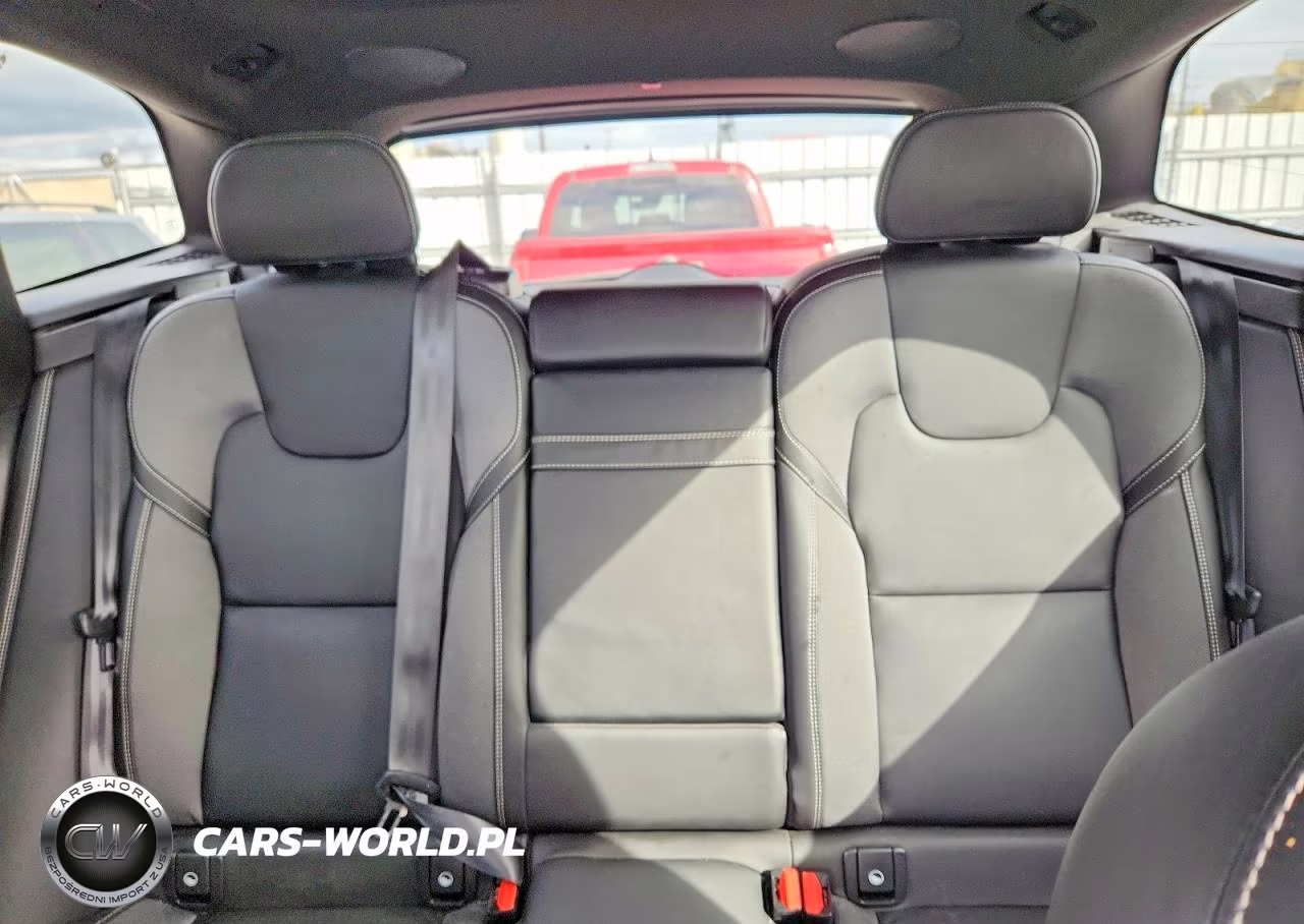2021 Volvo Xc60 T8 Recharge R-Design VIN:YV4BR0DM2M1814112 - 10