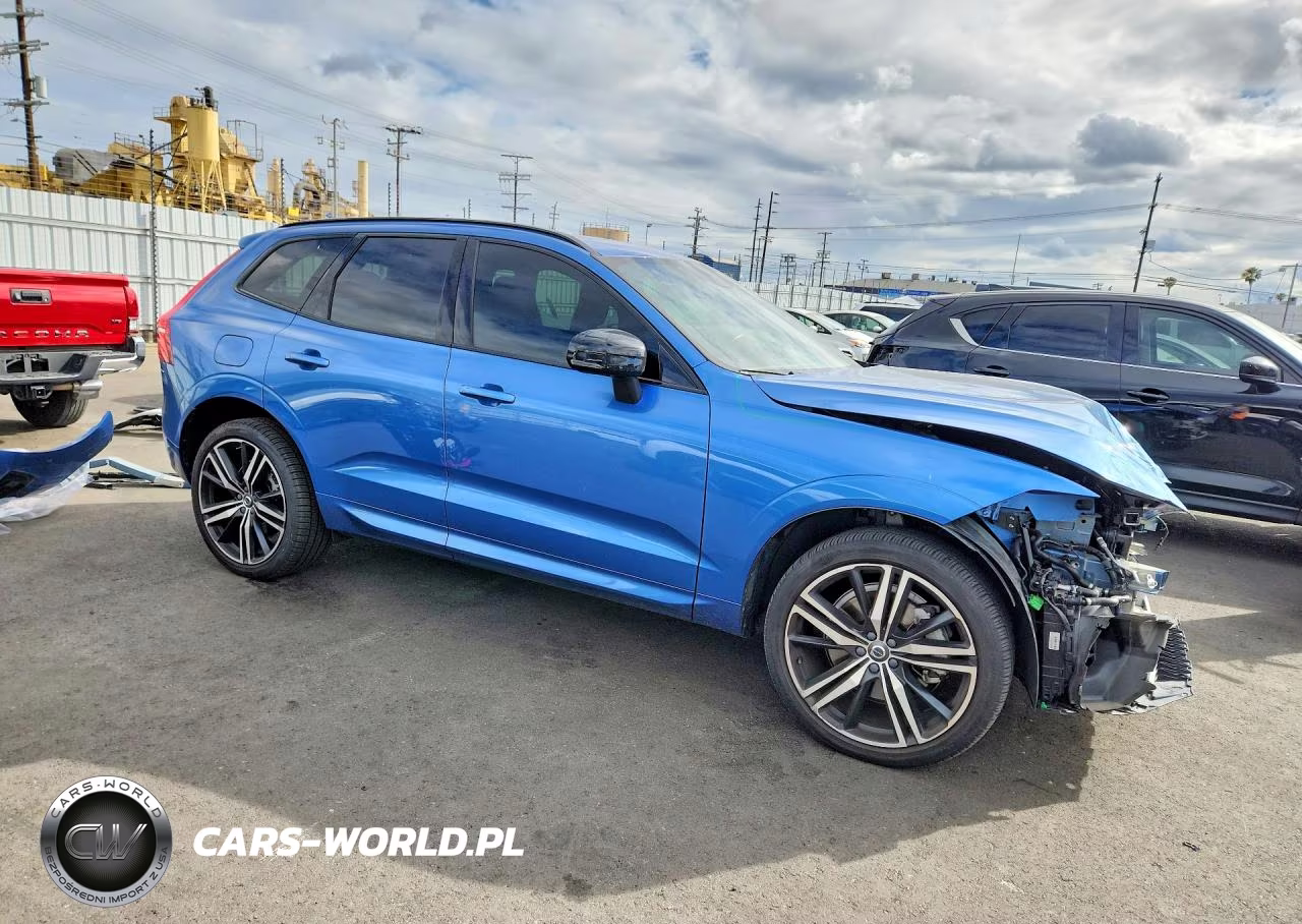 2021 Volvo Xc60 T8 Recharge R-Design VIN:YV4BR0DM2M1814112 - 4