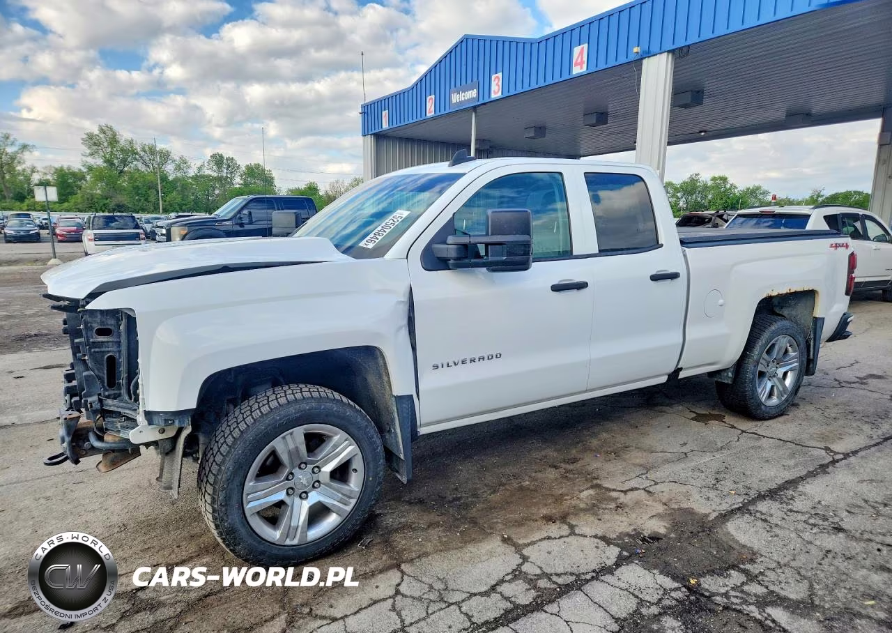 2016 Chevrolet Silverado K1500 Custom – zdjęcie 1 z 12