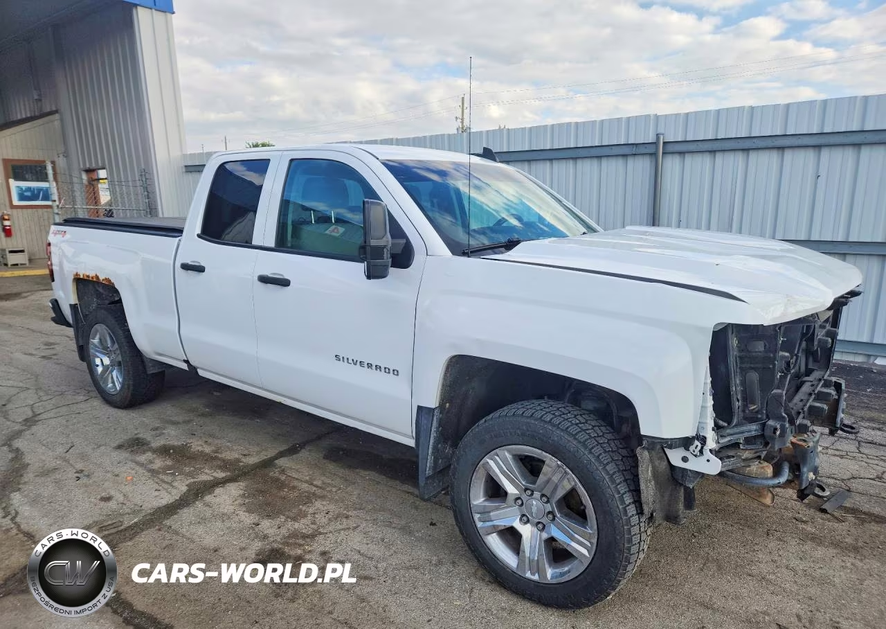 2016 Chevrolet Silverado K1500 Custom VIN:1GCVKPEC1GZ218921 - 4