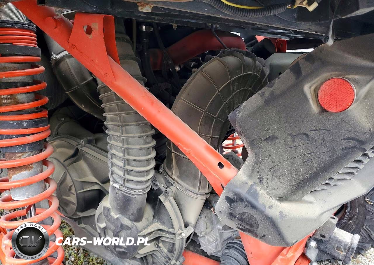 2018 Can-Am Maverick X3 Utility Vehicle VIN:3JBVXAW4XJK002112 - 7