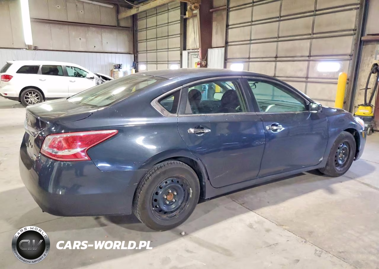 2013 Nissan Altima 2.5 VIN:1N4AL3AP7DN468119 - 3