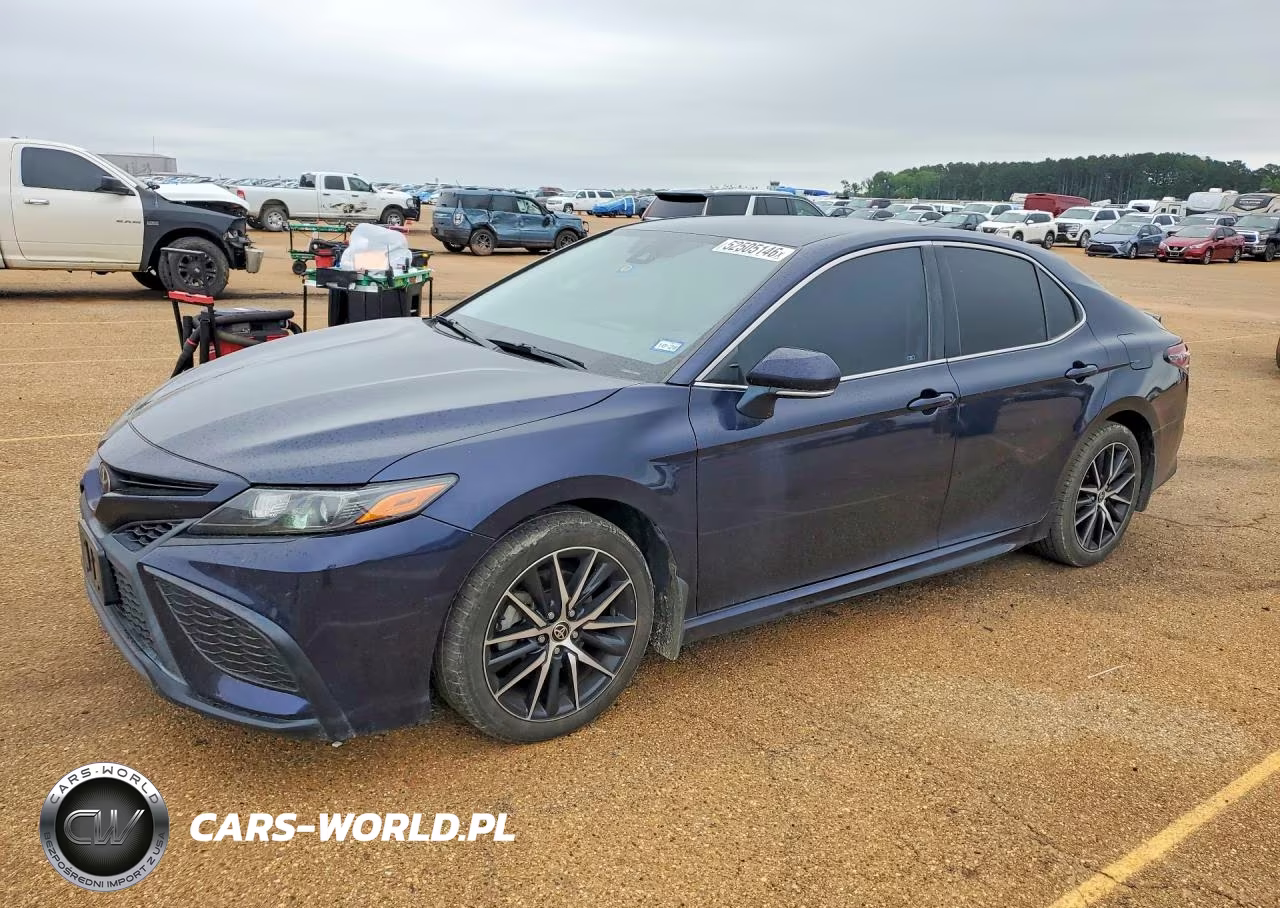 2022 Toyota Camry Se – zdjęcie 1 z 12