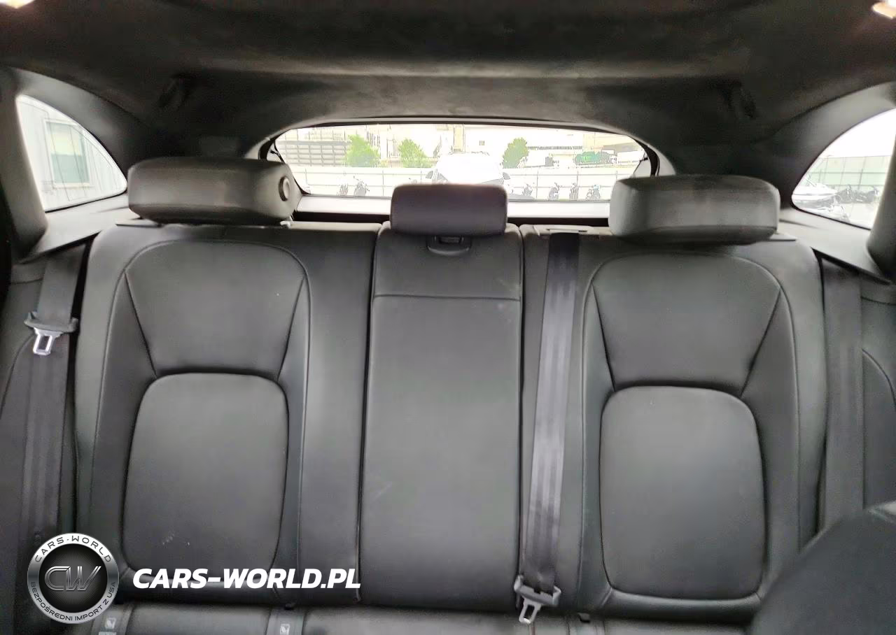 2019 Jaguar F-Pace Premium VIN:SADCJ2FX1KA356100 - 10