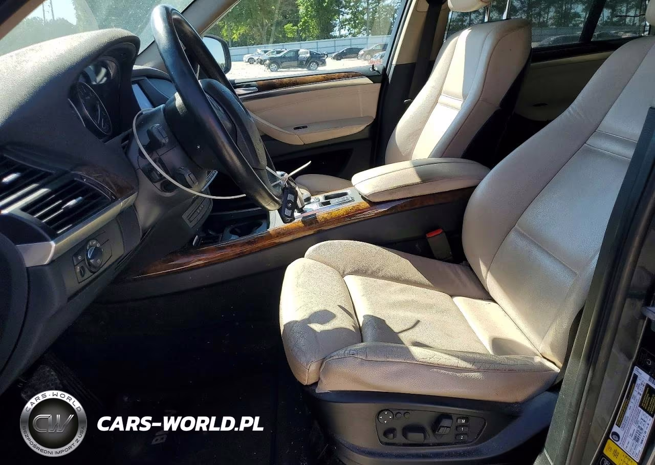 2011 BMW X5 xDrive35I VIN:5UXZV4C56BL404024 - 7