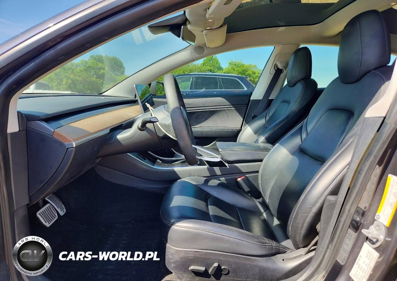2020 Tesla Model 3 VIN:5YJ3E1EC8LF586203 - 7