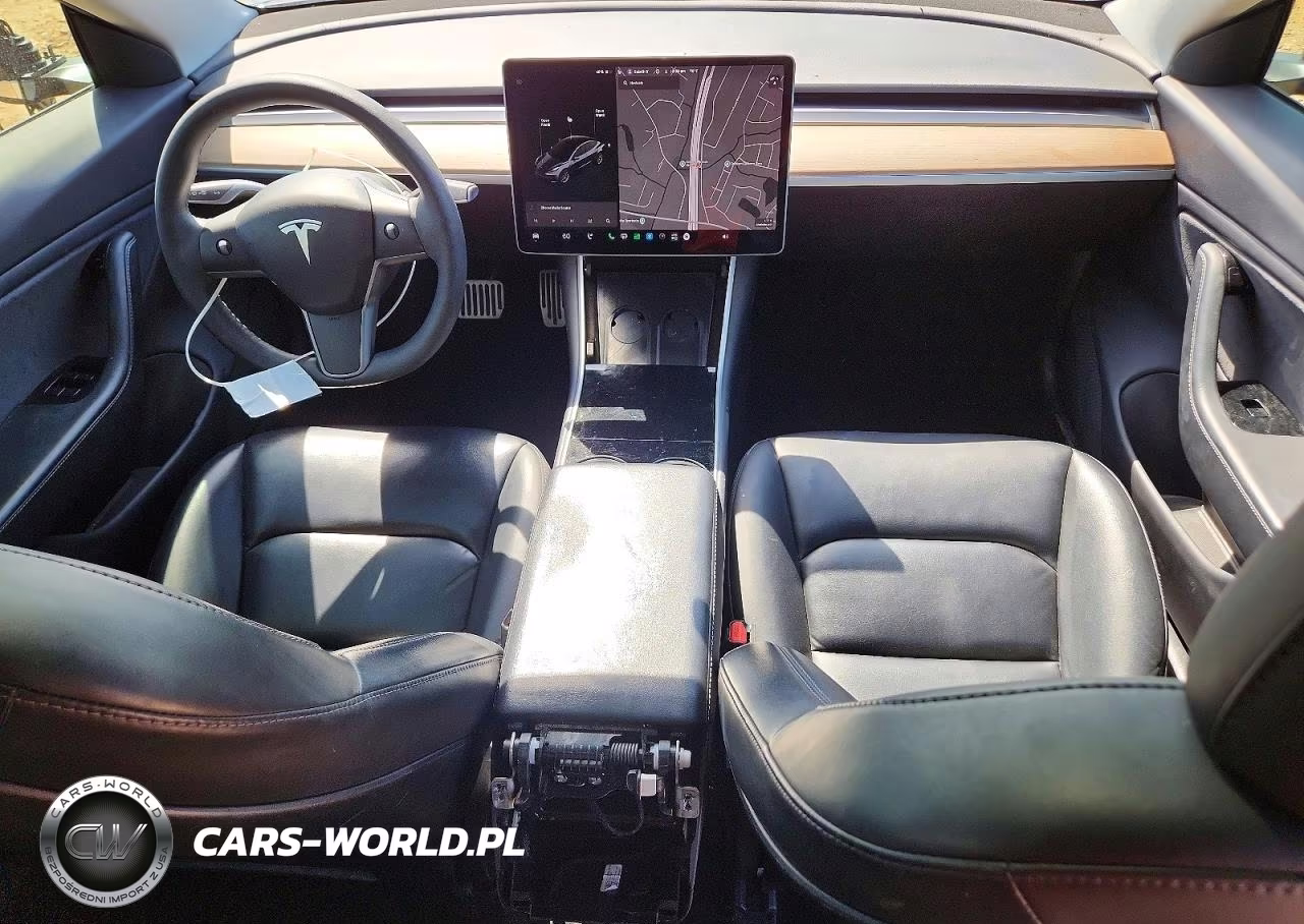 2020 Tesla Model 3 VIN:5YJ3E1EC8LF586203 - 8