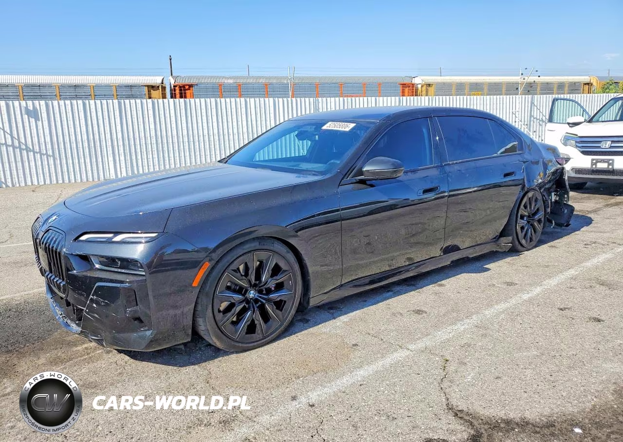 2023 BMW 740 I
