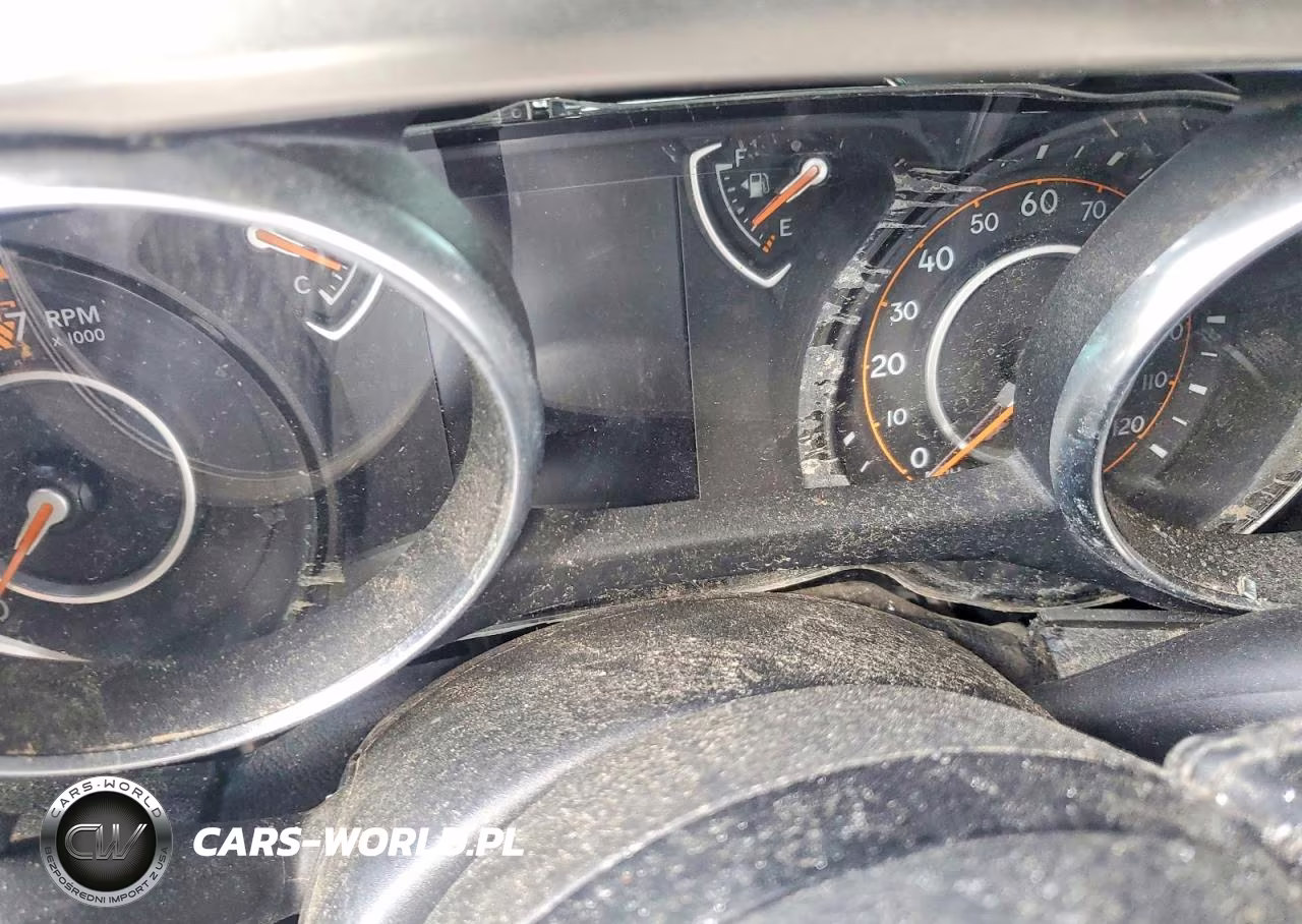 2020 Jeep Wrangler Sport VIN:1C4GJXAN6LW232845 - 9