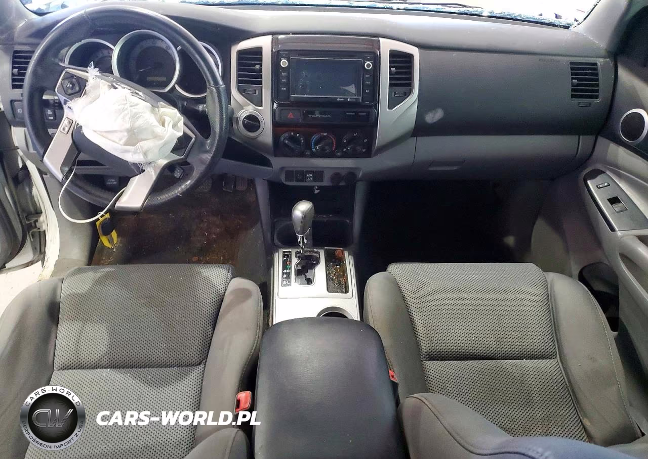 2015 Toyota Tacoma V6 VIN:5TFLU4EN9FX143283 - 8