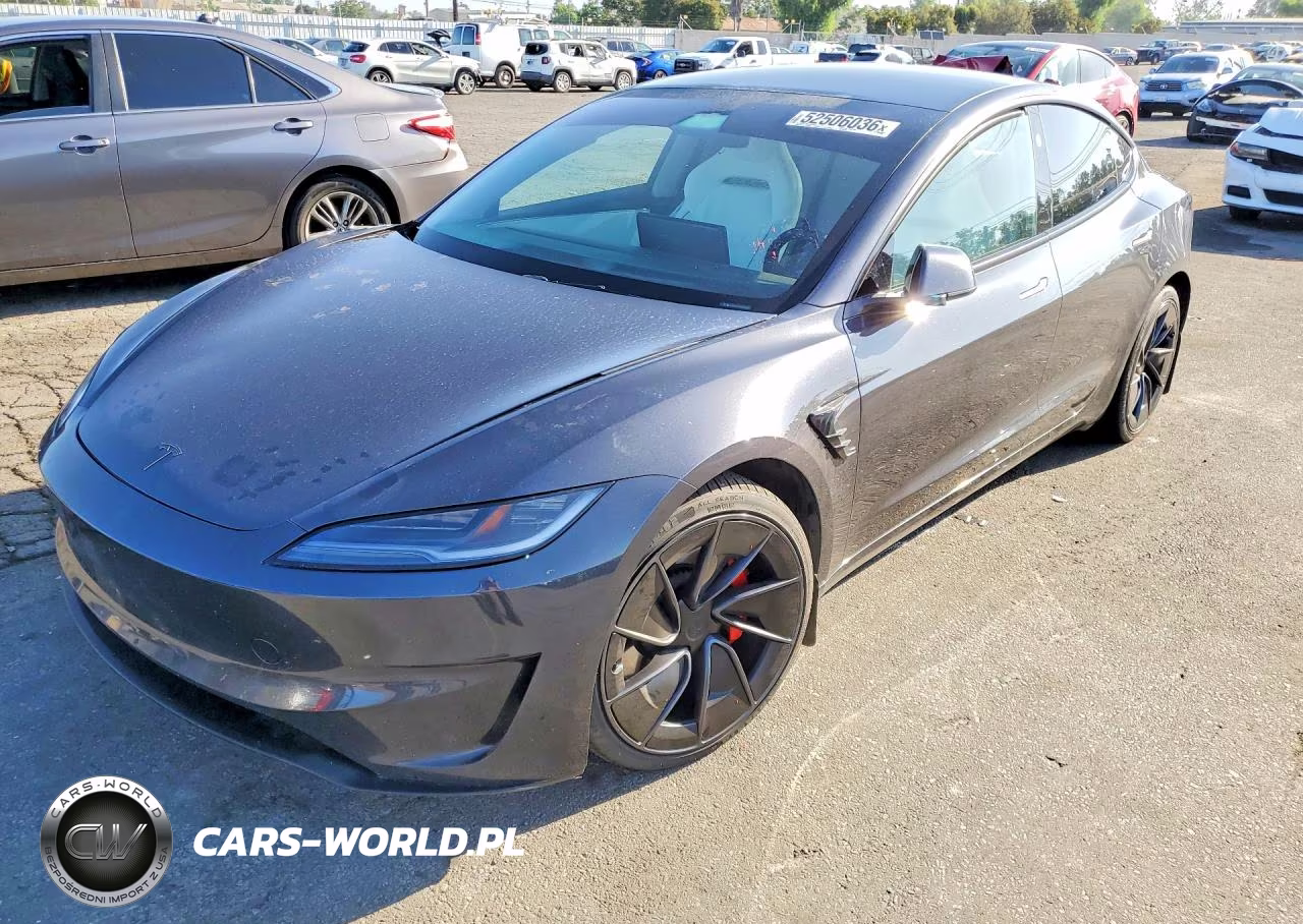 2024 Tesla Model 3 – zdjęcie 1 z 12