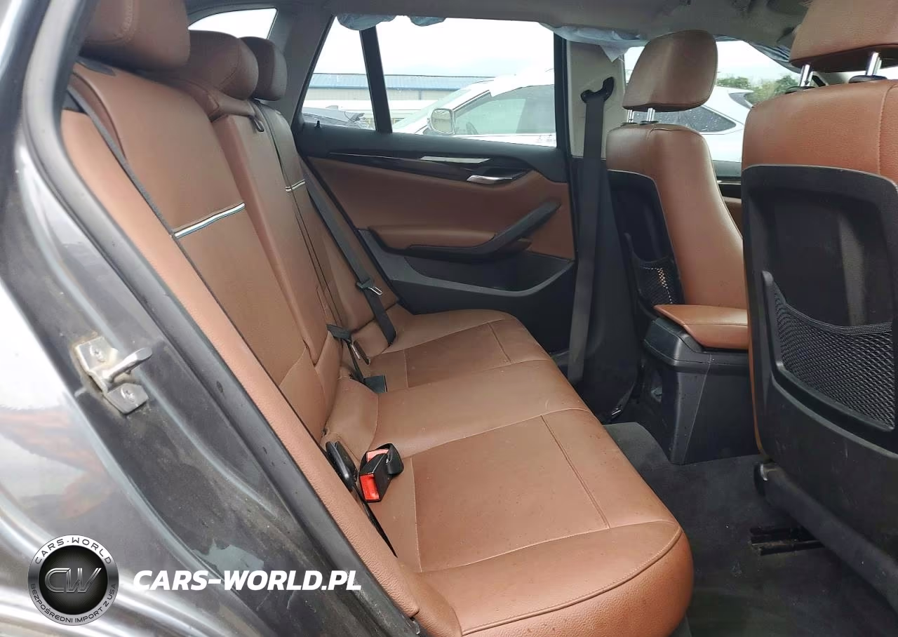 2015 BMW X1 xDrive28I VIN:WBAVL1C5XFVY36885 - 11