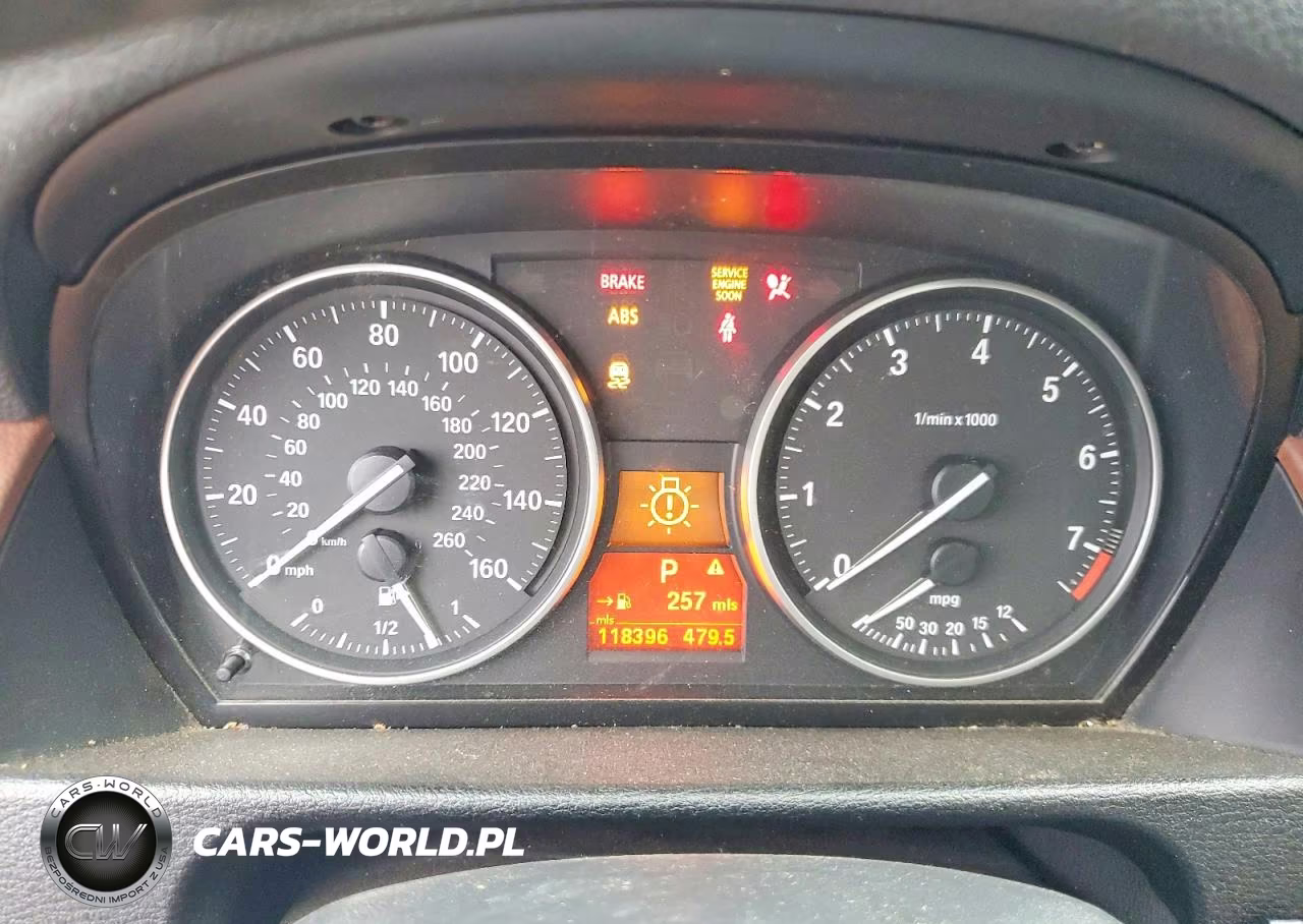 2015 BMW X1 xDrive28I VIN:WBAVL1C5XFVY36885 - 9