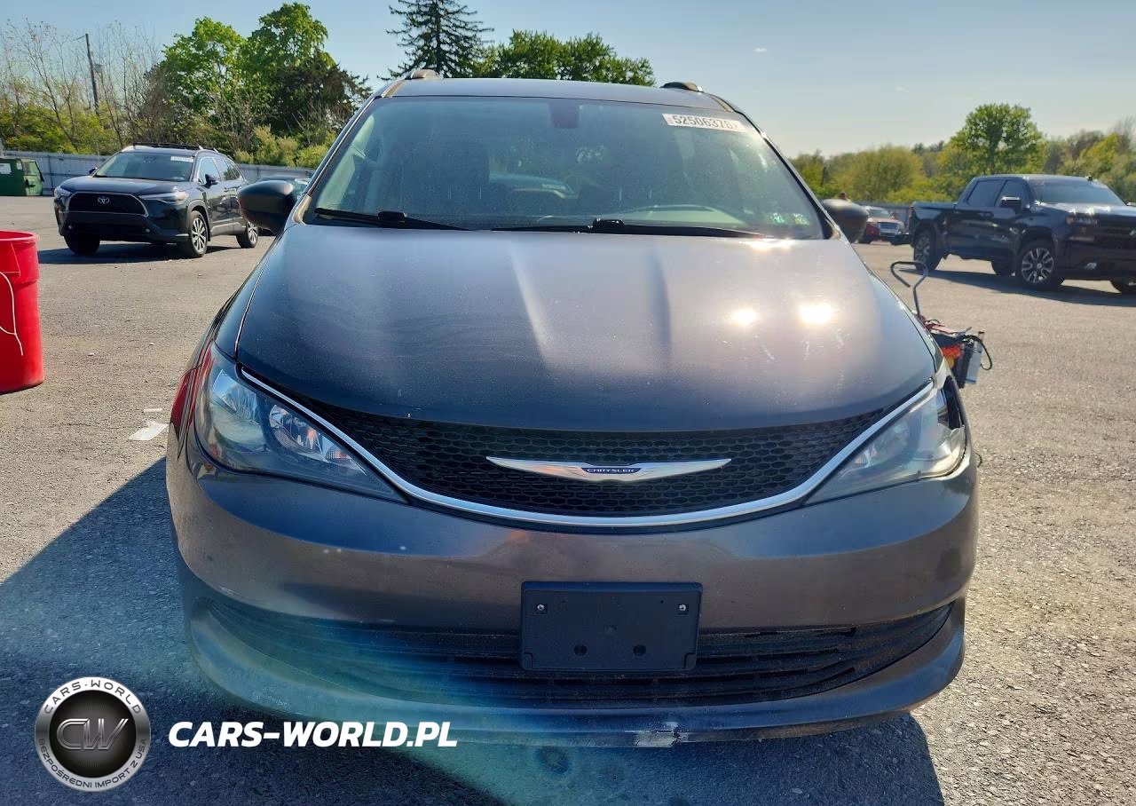 2020 Chrysler Voyager Lxi VIN:2C4RC1DG1LR164458 - 5