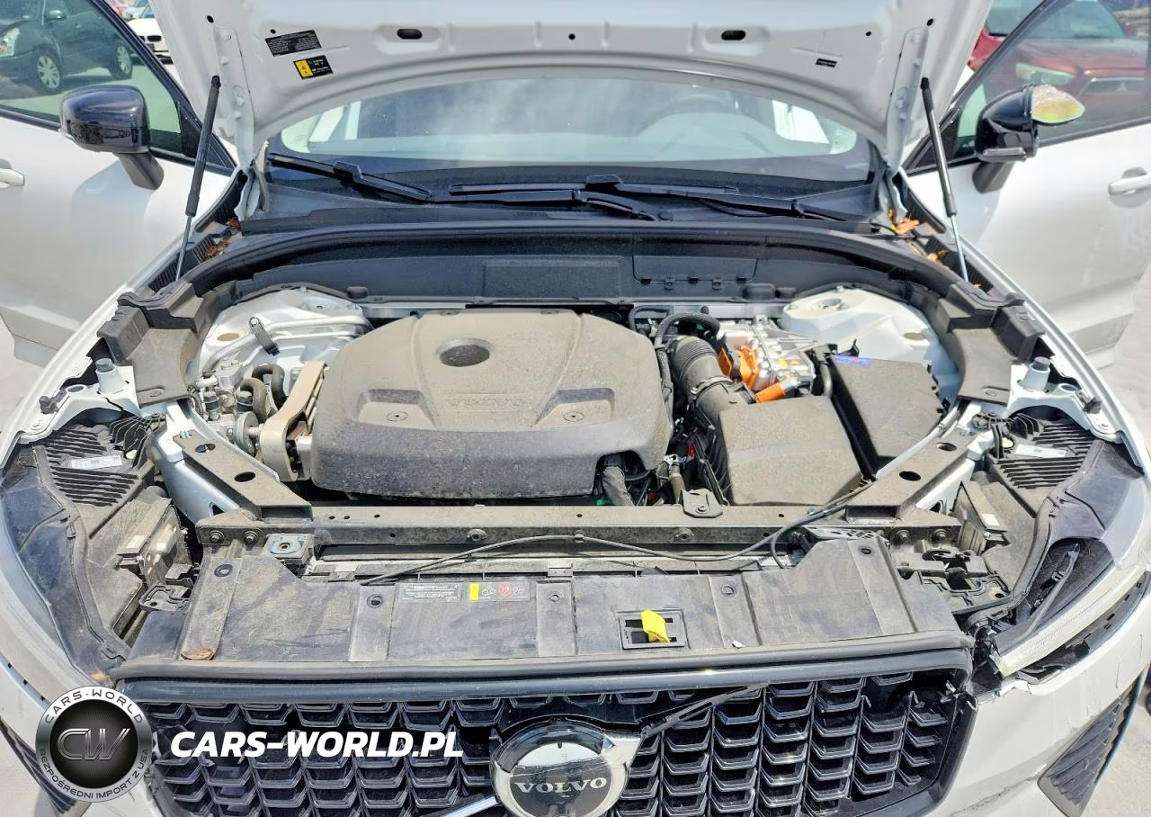 2025 Volvo Xc60 Plus VIN:YV4H60RC0S1007880 - 12