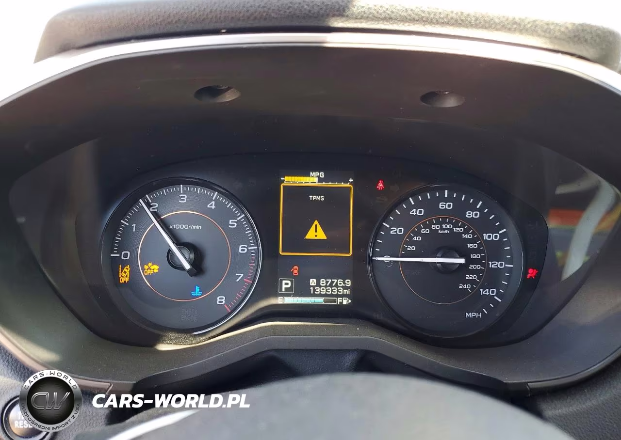 2018 Subaru Crosstrek Premium VIN:JF2GTADC1JH324482 - 9