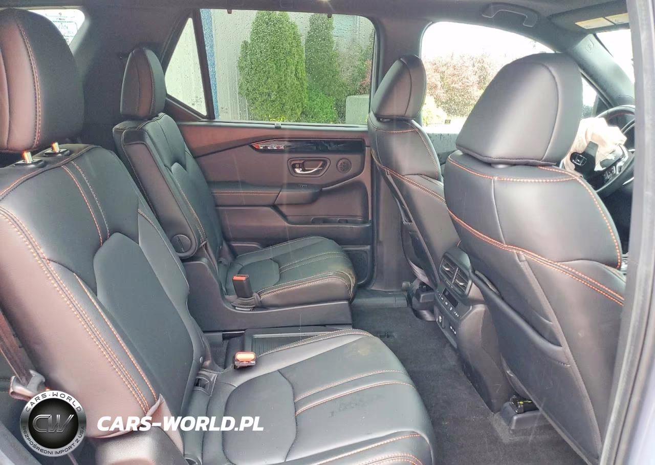2025 Honda Pilot Trailsport VIN:5FNYG1H64SB104900 - 11