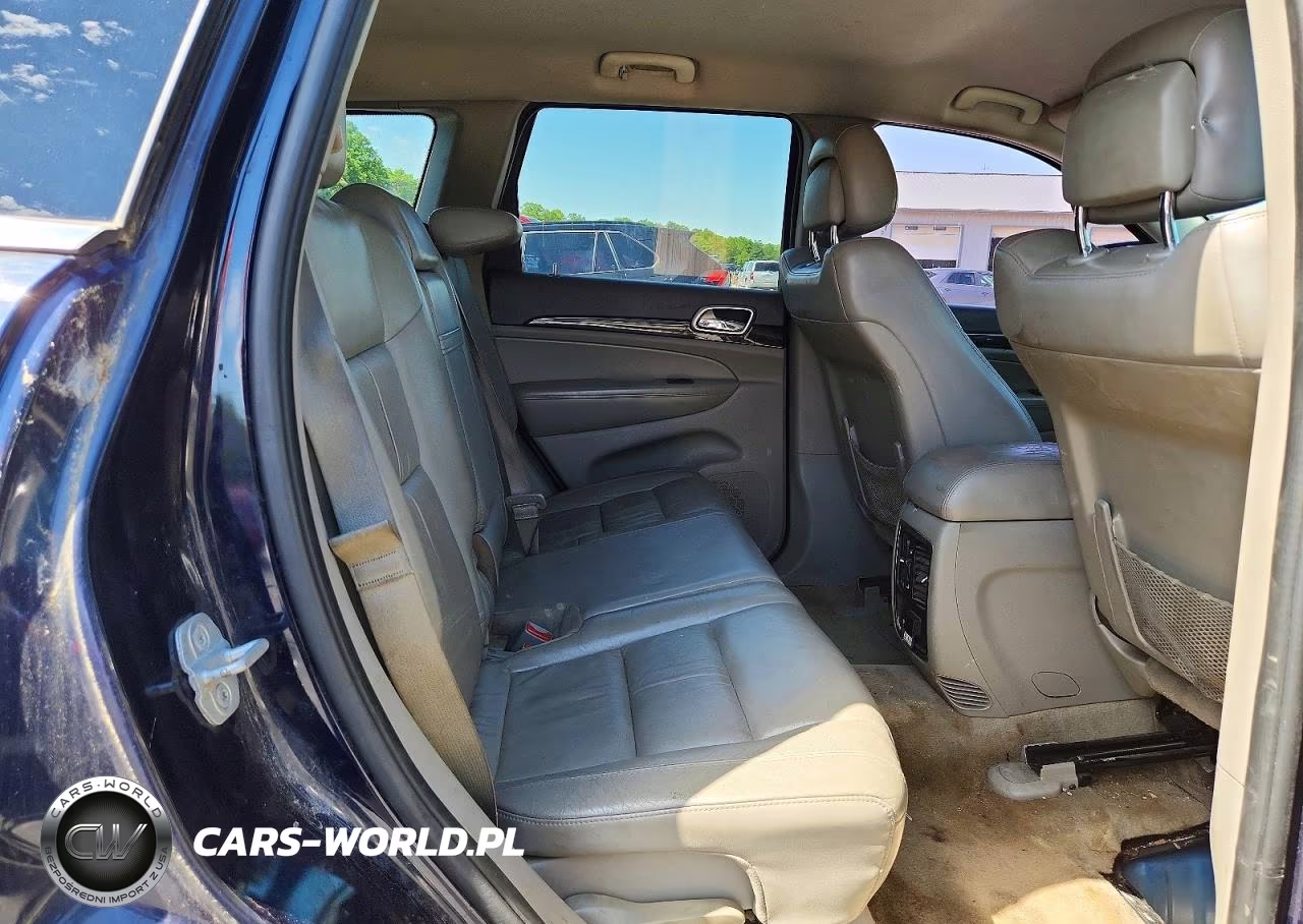 2012 Jeep Grand Cherokee Laredo VIN:1C4RJFAG9CC318883 - 11