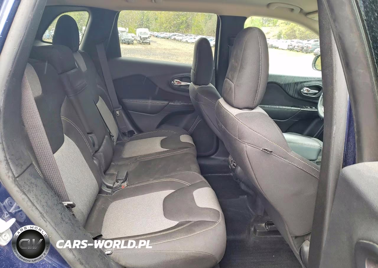 2014 Jeep Cherokee VIN:1C4PJMCS8EW127678 - 10