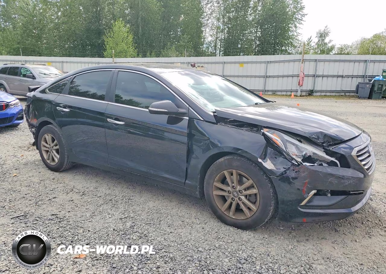 2015 Hyundai Sonata Eco VIN:5NPE24AA3FH111071 - 4